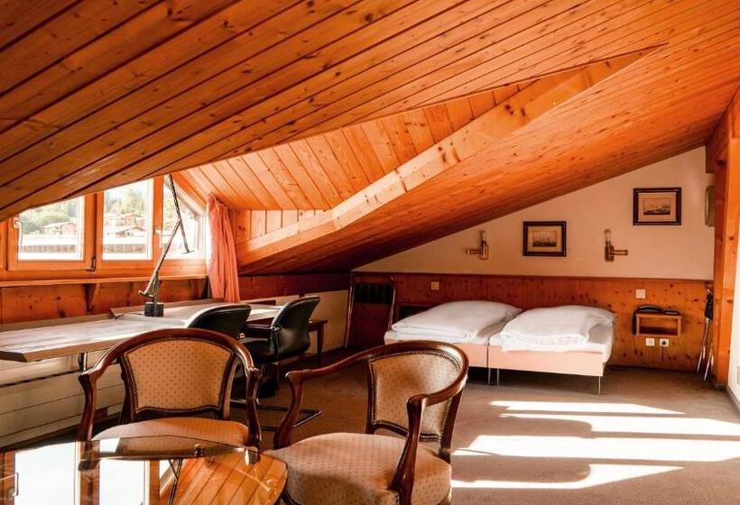 اتاق استاندارد چهار تخته, Hillsite Smart Hotel Flims