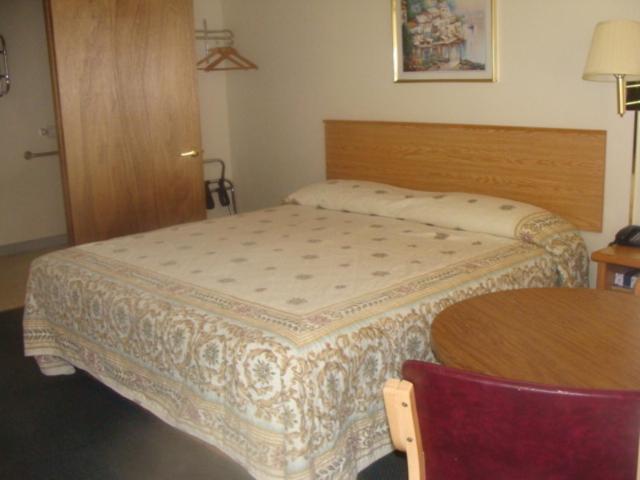 اتاق استاندارد با تخت بزرگ, Cle Elum Travelers Inn
