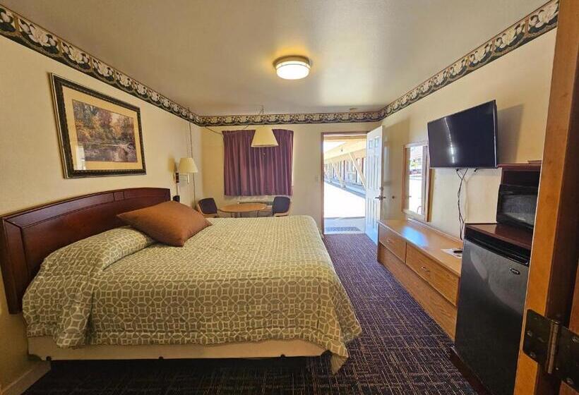 اتاق استاندارد با تخت بزرگ, Cle Elum Travelers Inn