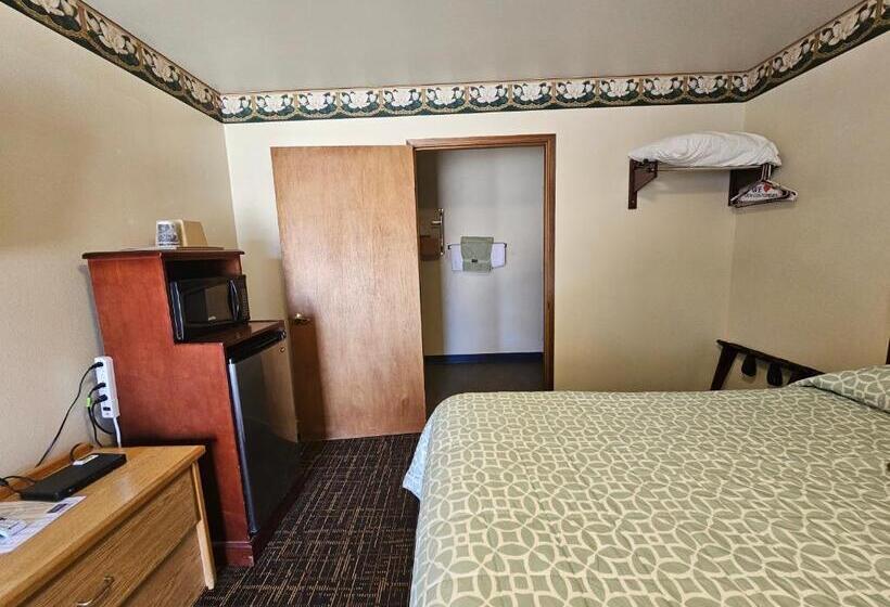 اتاق استاندارد با تخت بزرگ, Cle Elum Travelers Inn