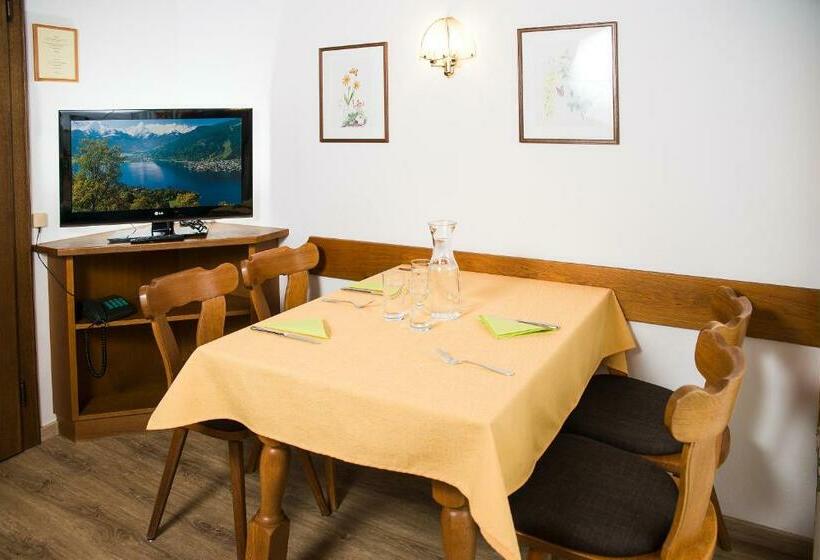 سوئیت با بالکن, Gästehaus Haffner