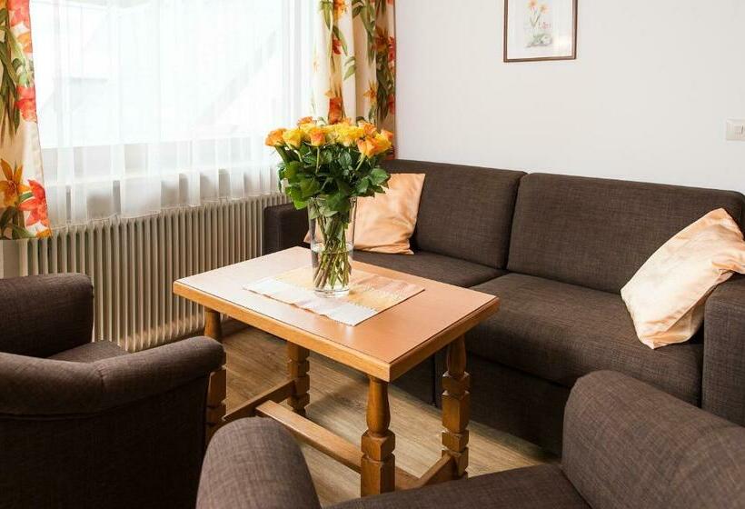 سوئیت با بالکن, Gästehaus Haffner