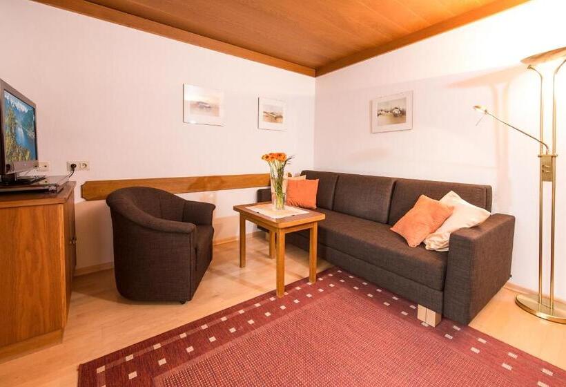 سوئیت با بالکن, Gästehaus Haffner