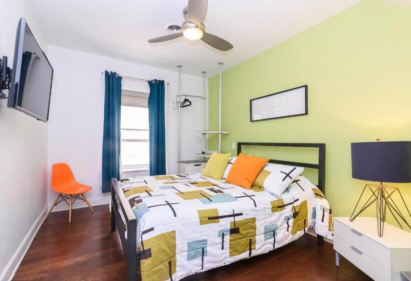 اتاق استاندارد, House 5863  Chicago S Premier Bed And Breakfast