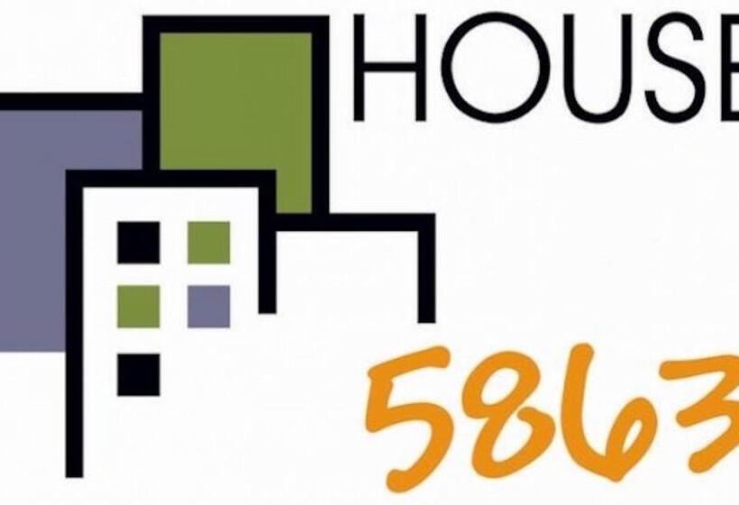 اتاق استاندارد, House 5863  Chicago S Premier Bed And Breakfast