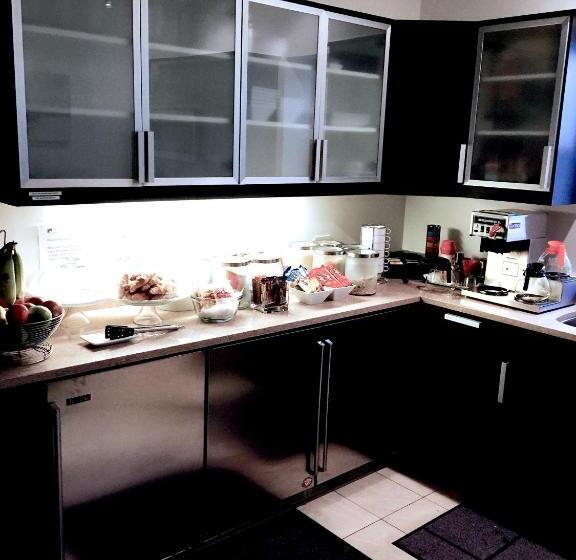 اتاق استاندارد, House 5863  Chicago S Premier Bed And Breakfast