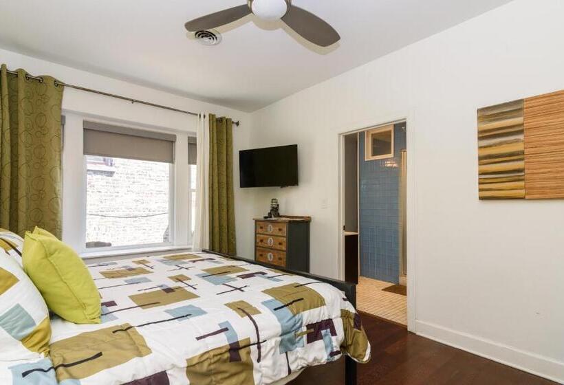 اتاق استاندارد, House 5863  Chicago S Premier Bed And Breakfast