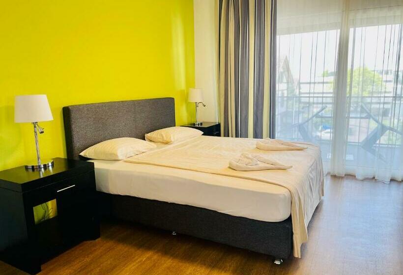 استودیوی استاندارد, Swiss Bellevue