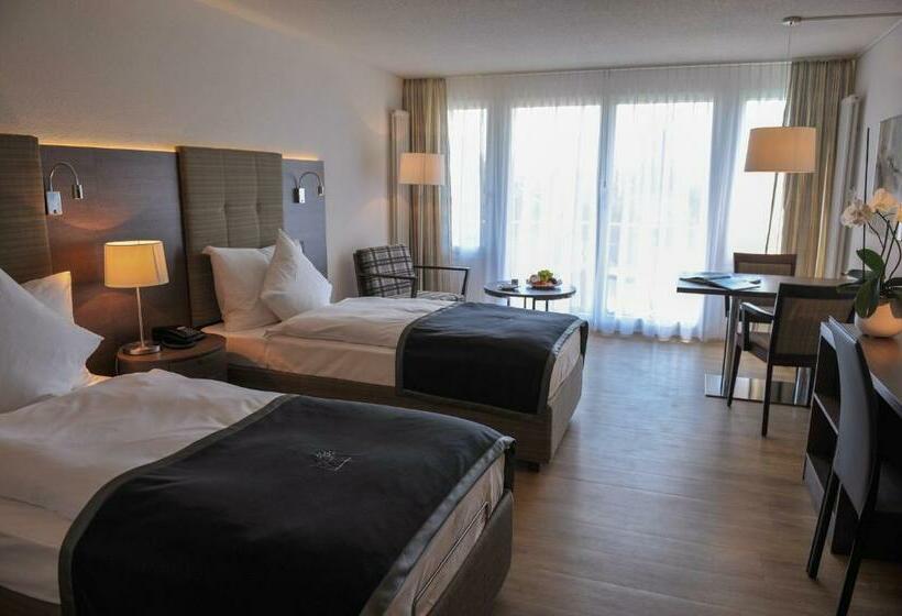 バルコニー付きスーペリアルーム, Dorint Parkhotel Bad Zurzach