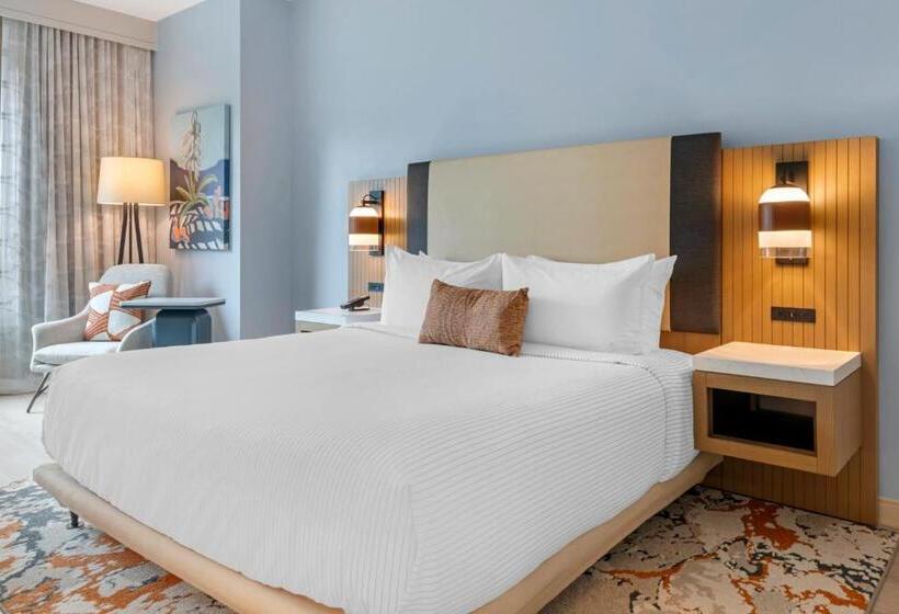 اتاق استاندارد با تخت بزرگ, Cambria Hotel Austin Downtown