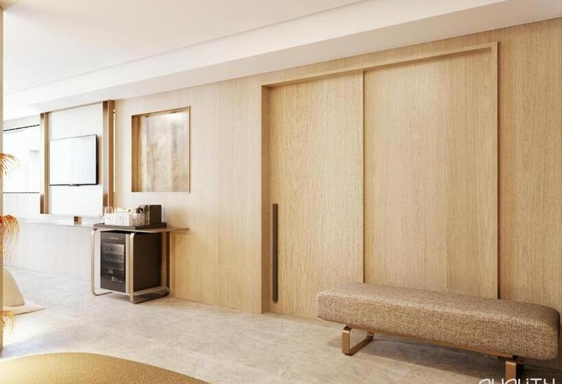 سوئیت پرزیدنت, Hcm   Hotel Corais De Manaira