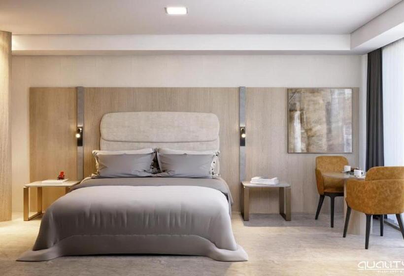 سوئیت پرزیدنت, Hcm   Hotel Corais De Manaira