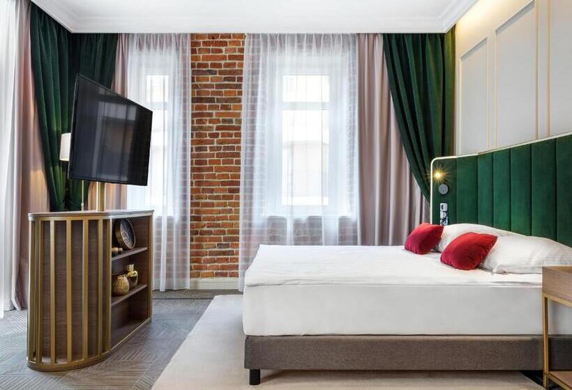 استودیوی استاندارد, Golden Queen Deluxe Jacuzzi Apartments   Old Town