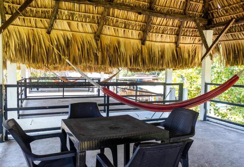 بنگله خانوادگی, Yalí Sunzal Hotel   La Libertad