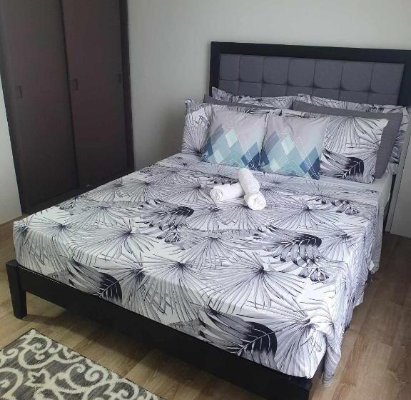 استودیوی استاندارد, Bacolod Mesavirre Condominium