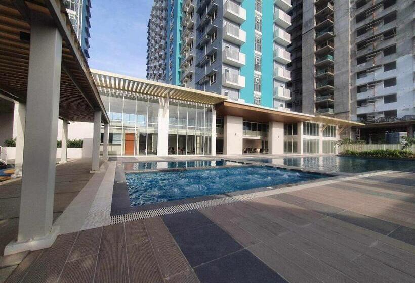 استودیوی استاندارد, Bacolod Mesavirre Condominium