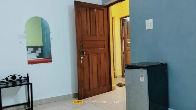 اتاق استاندارد, Cardozo Beach House