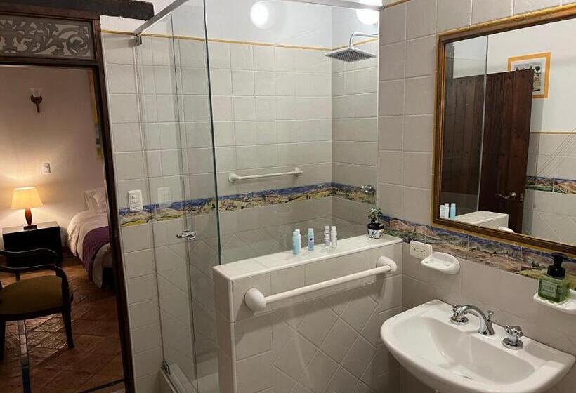 سوییت جونیور, Casona Amatista Hotel Boutique
