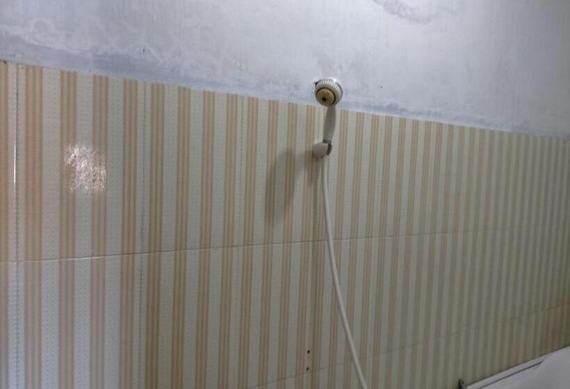 اتاق سوپریور, Merpati Hostel Banyuwangi