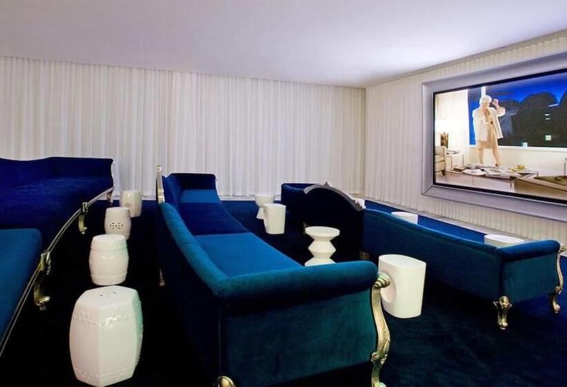 1 Bedroom Apartment Lake View, Icon & W Hotel / Waterfront / 20th Floor / Top Spa