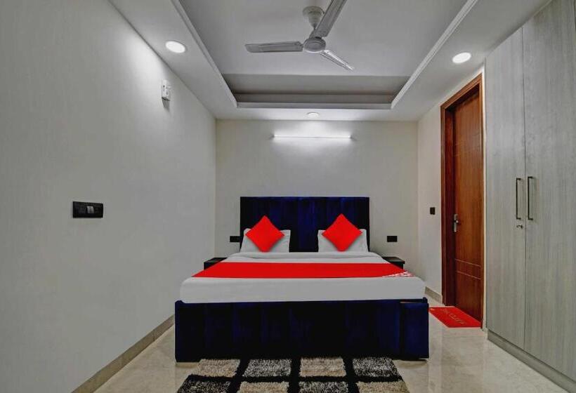 اتاق کلاسیک سه تخته, Oyo Flagship Hotel Sai Kripa Stay