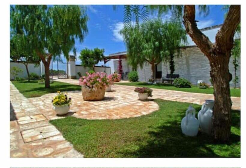 اتاق استاندارد چهار تخته, Room In B&b   Spacious Quadruple Room In Ancient Masseria Near The Sea In A Quiet Olive Trees