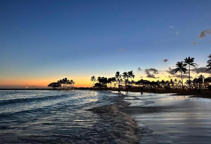 آپارتمان 1 خوابه با چشم‌انداز دریا, Waikiki Beach Experience! Luxury Oceanview Suite!