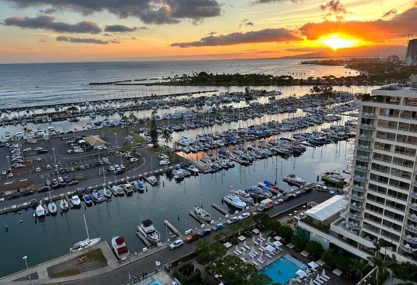 آپارتمان 1 خوابه با چشم‌انداز دریا, Waikiki Beach Experience! Luxury Oceanview Suite!