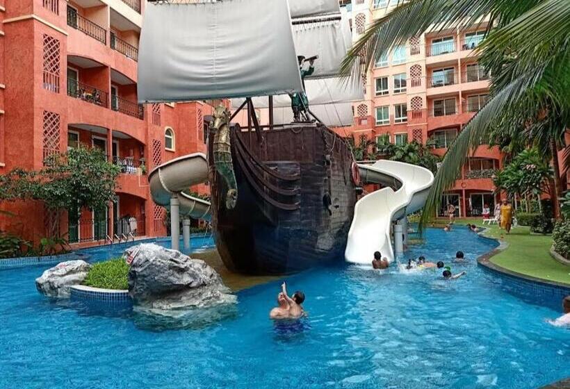 استودیوی استاندارد, Seven Sea Condo