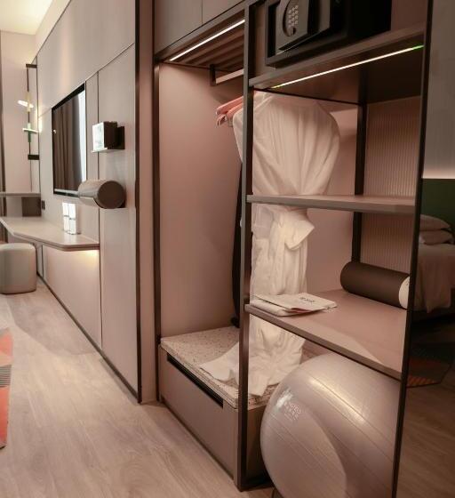 اتاق استاندارد, Even Hotel Zhongshan City Center, An Ihg