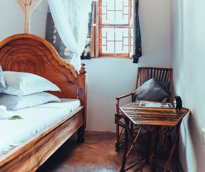 اتاق استاندارد با تخت دوبل, The Kichwa House