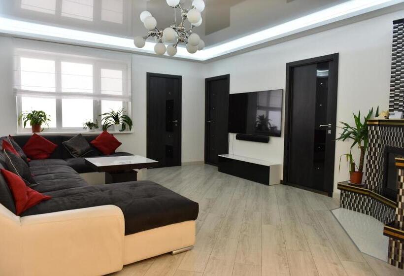 اتاق لوکس چهار تخته, Naiza   Jurmala Guesthouse