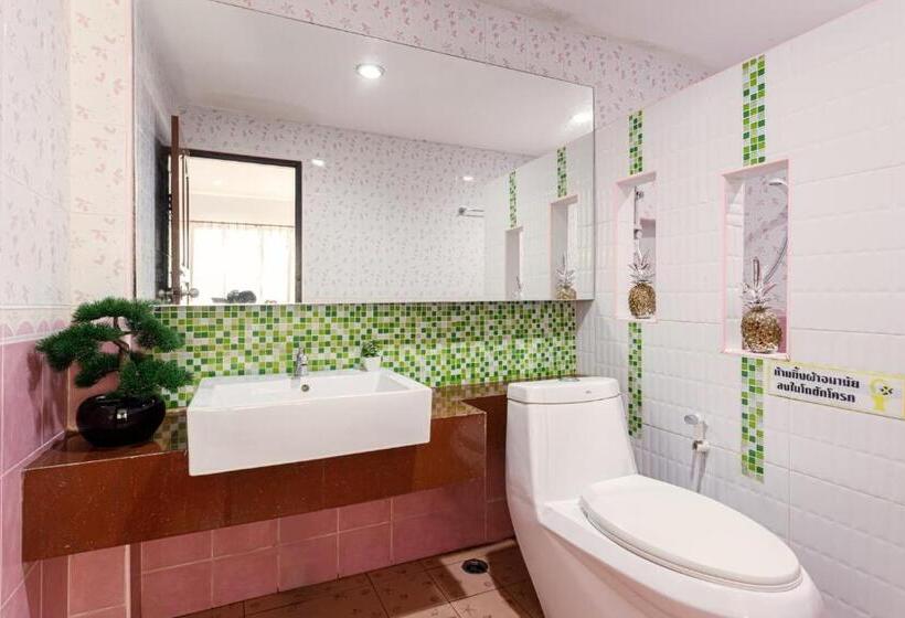 اتاق استاندارد با تخت بزرگ, Pennaung Resort