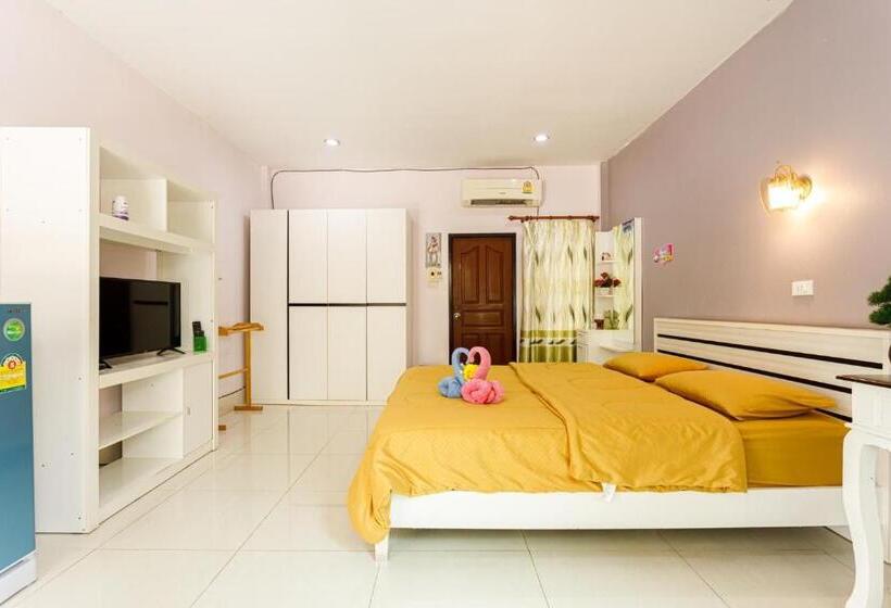 استودیوی استاندارد, Pennaung Resort