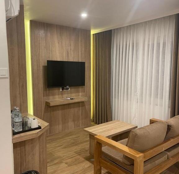اتاق لوکس, Stay Inn Hotel And Apartment Pokhara