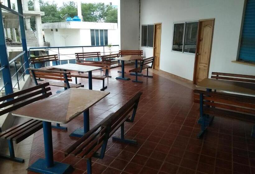 اتاق استاندارد یک تخته با سرویس بهداشتی مشترک, Olimpia Habitaciones Departamentos
