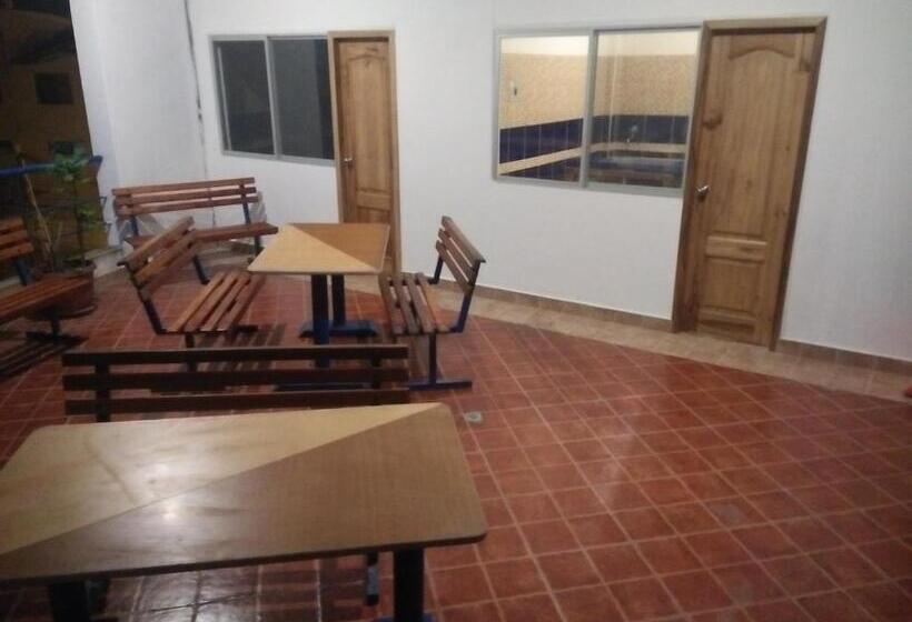اتاق استاندارد یک تخته با سرویس بهداشتی مشترک, Olimpia Habitaciones Departamentos