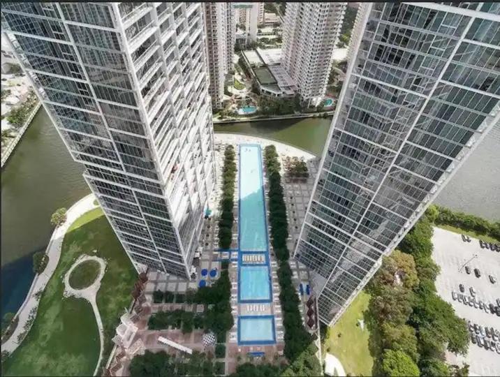 استودیو استاندارد با بالکن, Icon Brickell W Residences