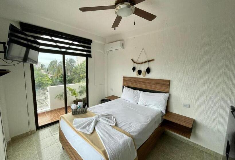 سوییت با چشم‌انداز دریا, Mayab Playa   5th. Ave