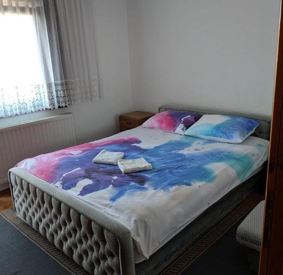 خانه 4 خوابه, Apartmani Matko