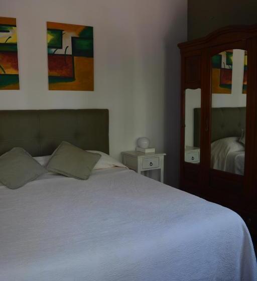 اتاق استاندارد با وان آب گرم, Posada La Casona