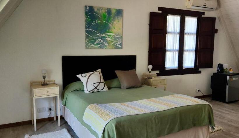 اتاق استاندارد سه نفره, Posada La Casona