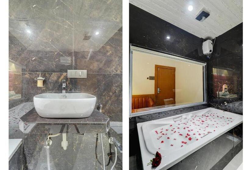 سوییت, Radhe Residency