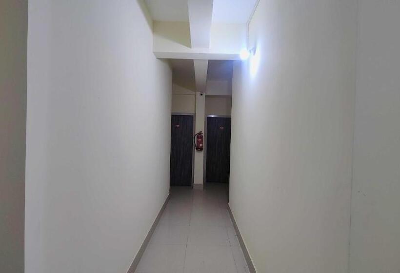 اتاق کلاسیک سه تخته, Oyo Flagship Hotel Krishna