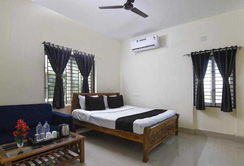اتاق کلاسیک سه تخته, Oyo Flagship Hotel Krishna