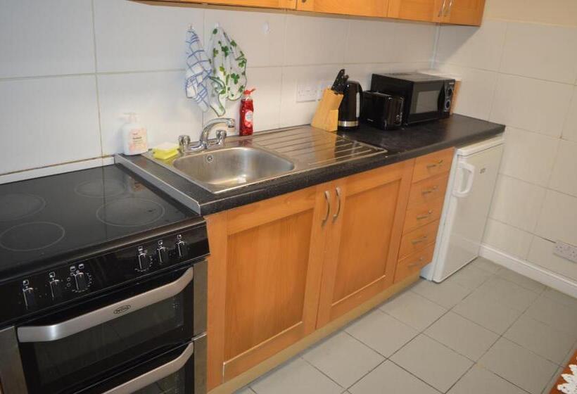 اتاق استاندارد با چشم‌انداز باغ, The Comfy Cottage