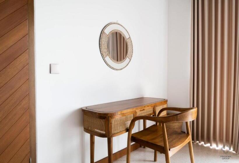 ویلای یک اتاق خوابه با استخر شنا, Sundance Residence Nusa Penida
