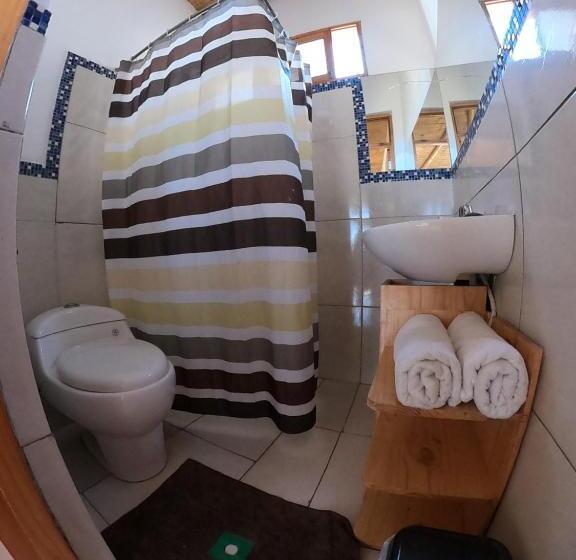 اتاق استاندارد چهارنفره با بالکن, Lobitos Eco Lodge