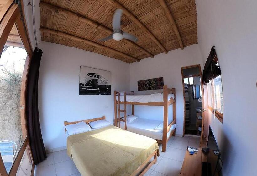 اتاق استاندارد چهارنفره با بالکن, Lobitos Eco Lodge