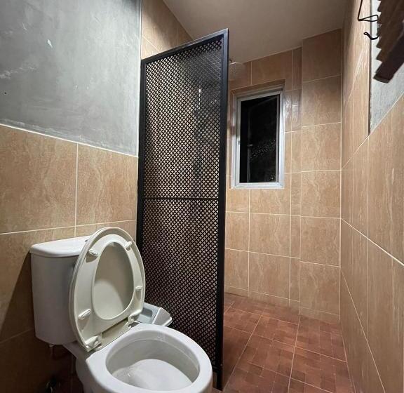 اتاق استاندارد یک نفره, Baan Pheun Hostel บ้านเพื่อน โฮสเทล